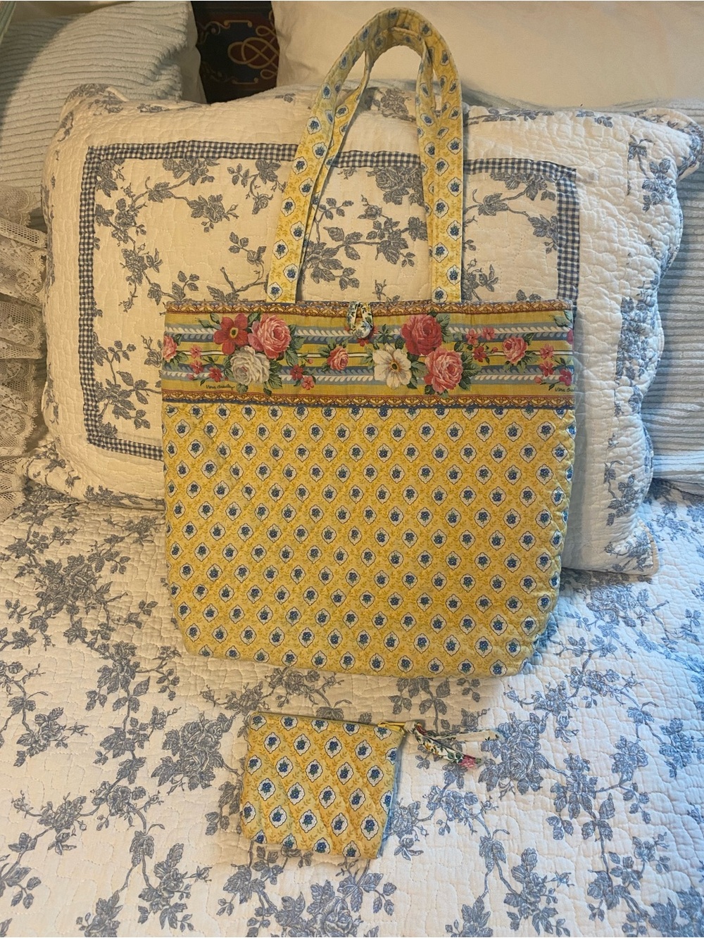 Vera Bradley Vintage Elizabeth Classic Tote Bag and Coin Pouch